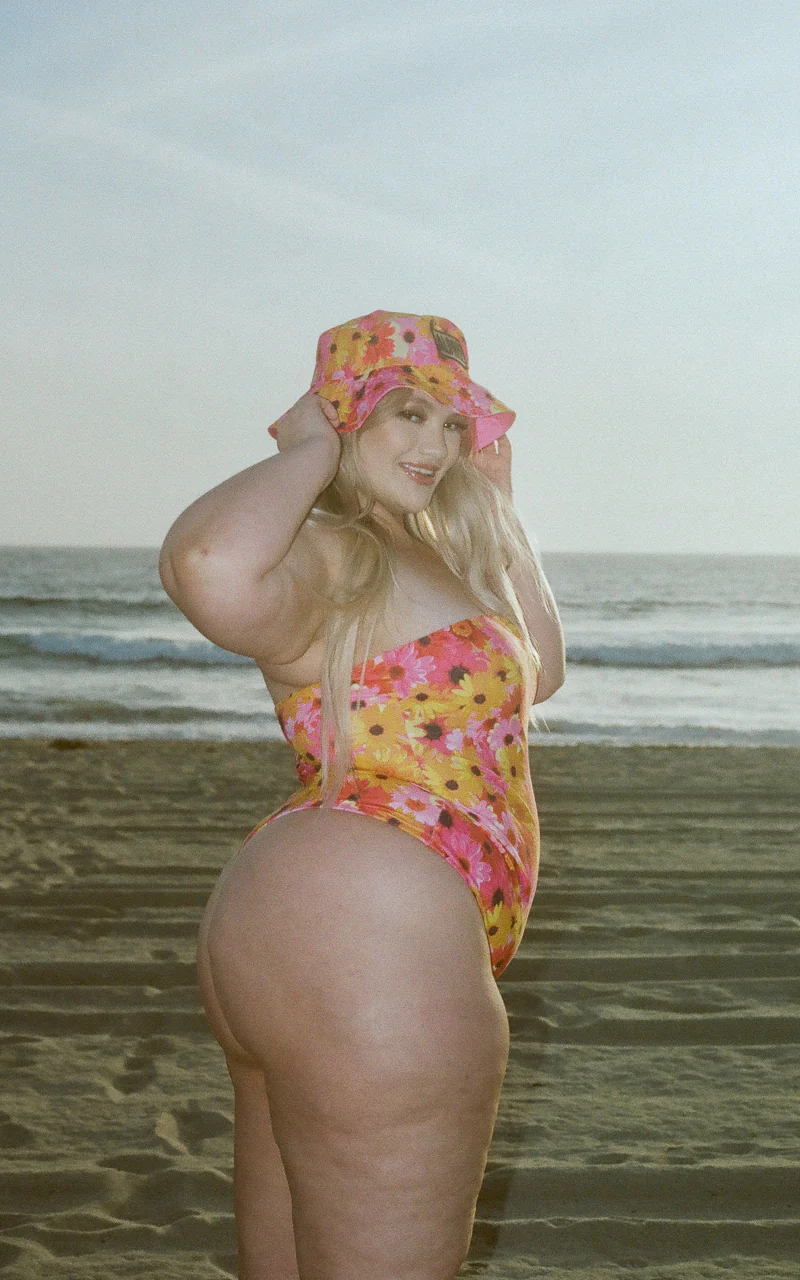 Azalea One-Piece in Pink Daisy - Image 4