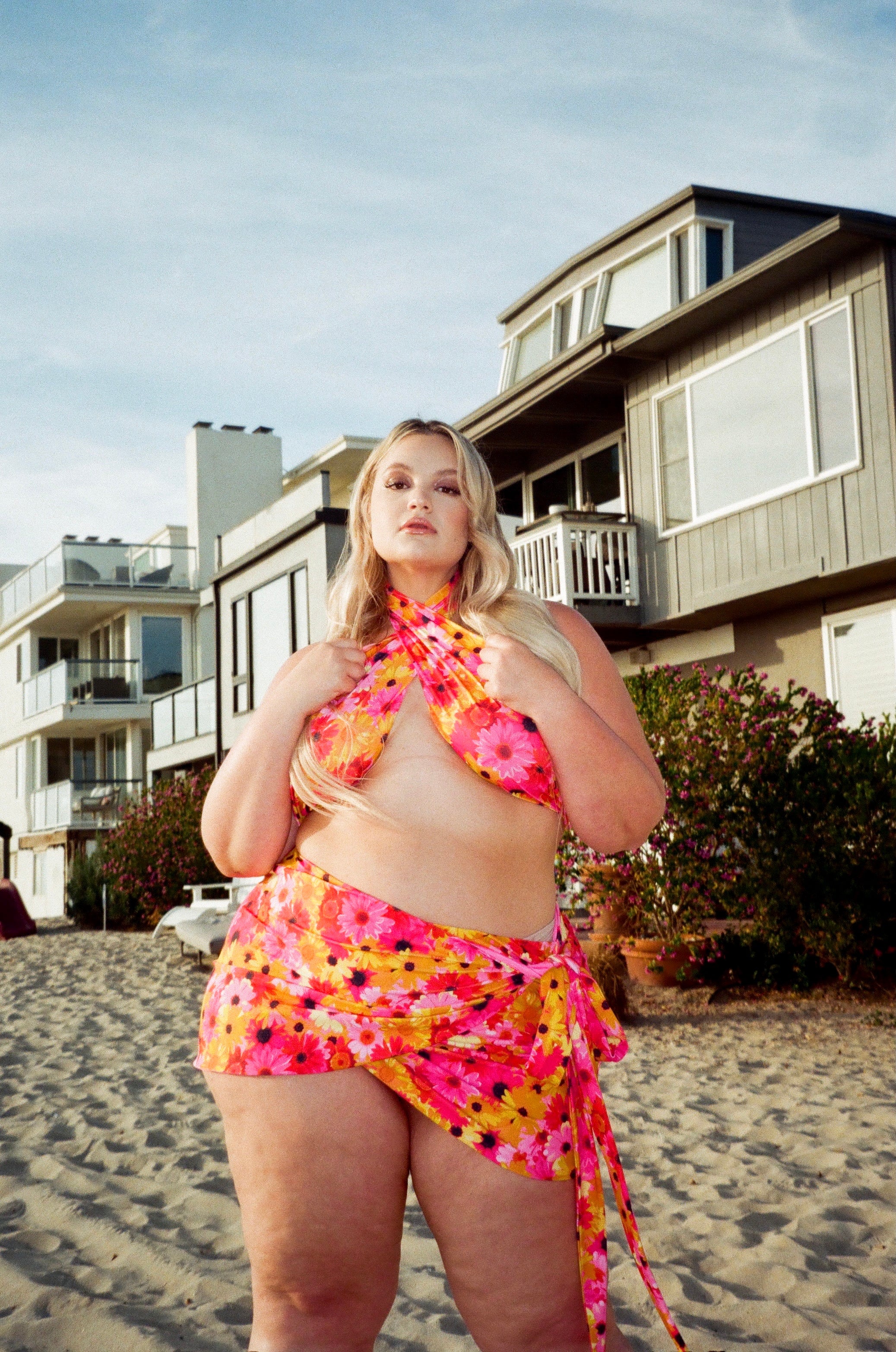 Celine Top in Pink Daisy - Image 4