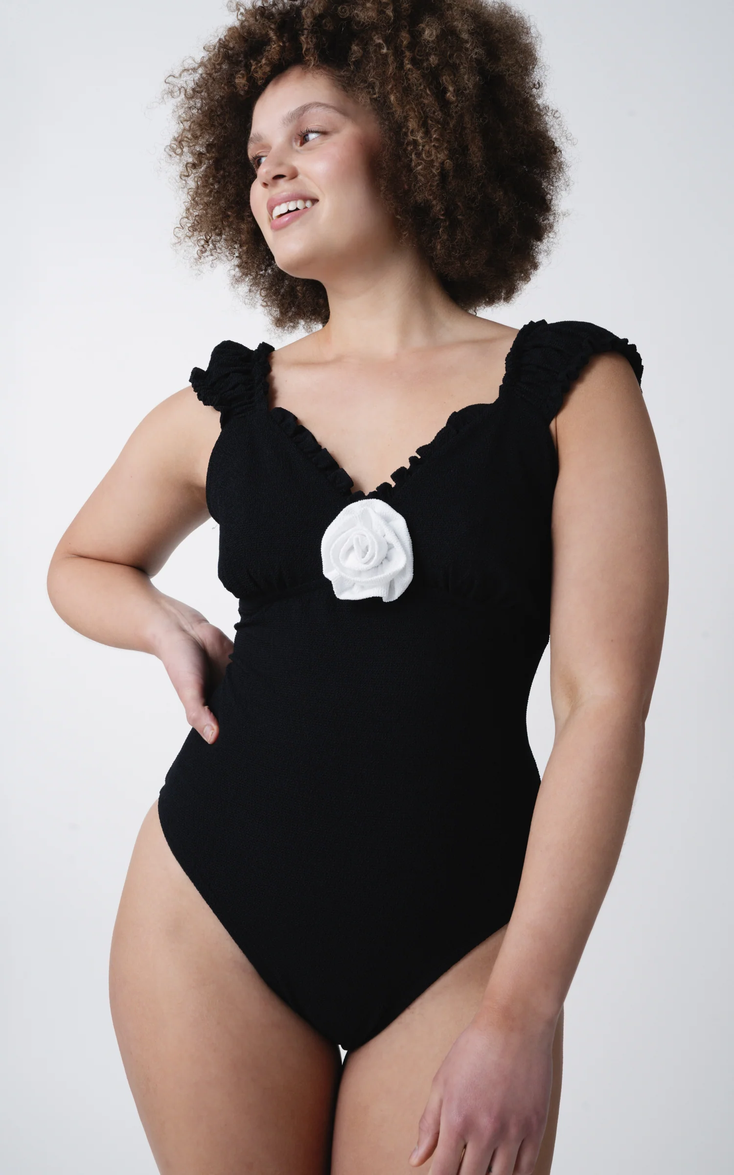 Elle One-Piece - Image 8