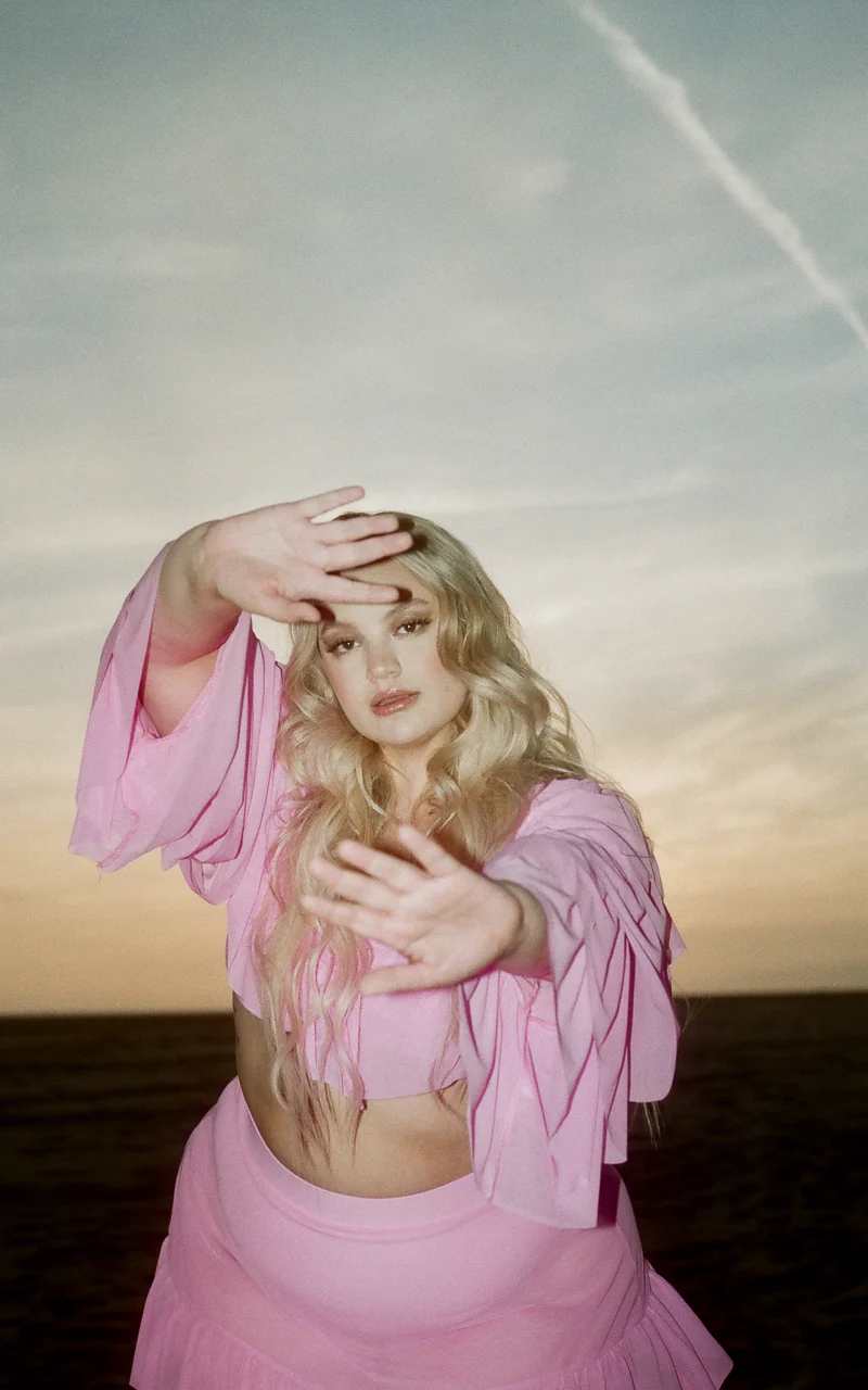 Tatum Top in Bubblegum Pink - Image 3